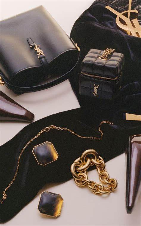 yves saint laurent tas sterretjes|Saint Laurent Official Online Store .